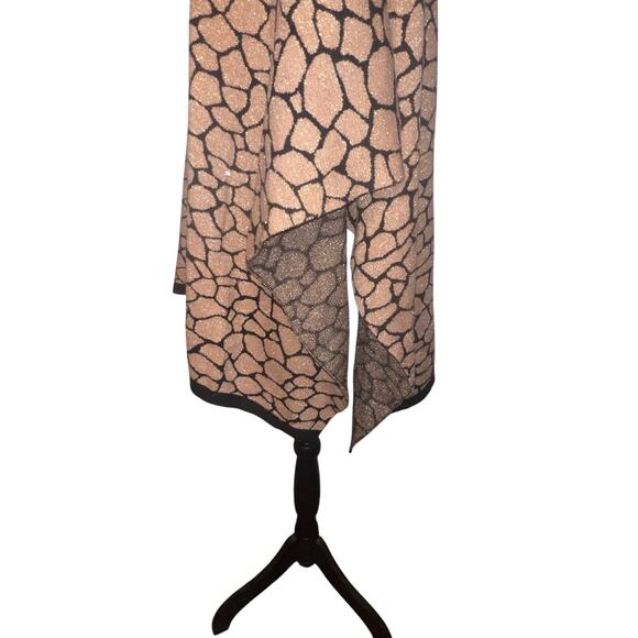 Ann Taylor Women’s XS Poncho Sweater Metallic Gold and Black Geometric Print - Picture 5 of 8